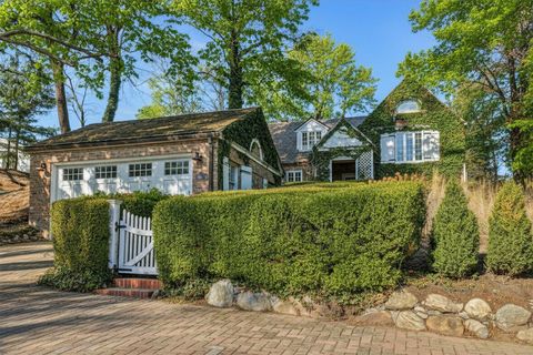 502 Marquette Drive New Buffalo City MI 49117