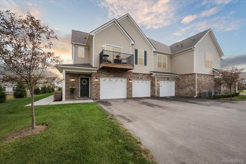 9777 Ridge Run Street 67 Hartland Township MI 48855