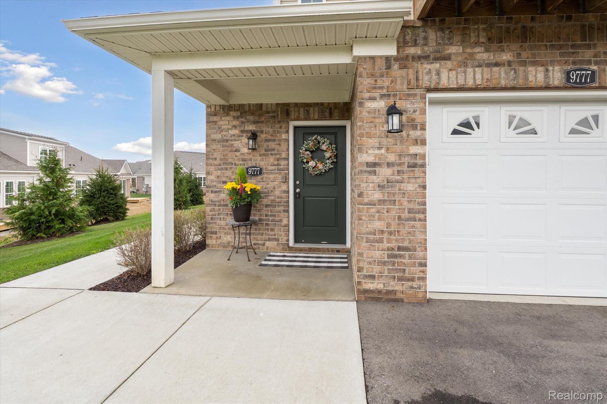 9777 Ridge Run Street 67