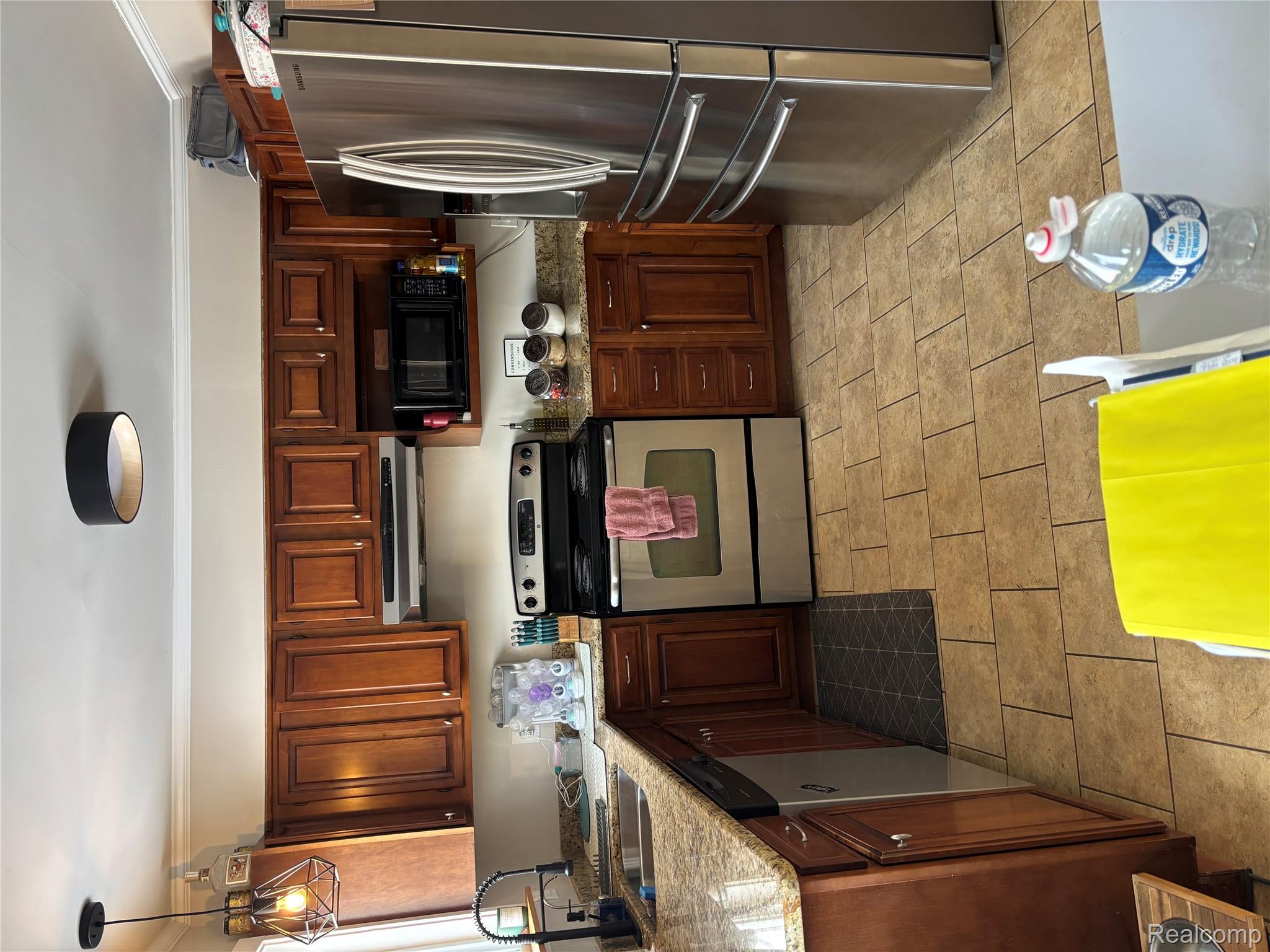 9428 Ute Pointe Drive