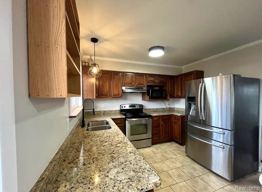 9428 Ute Pointe Drive