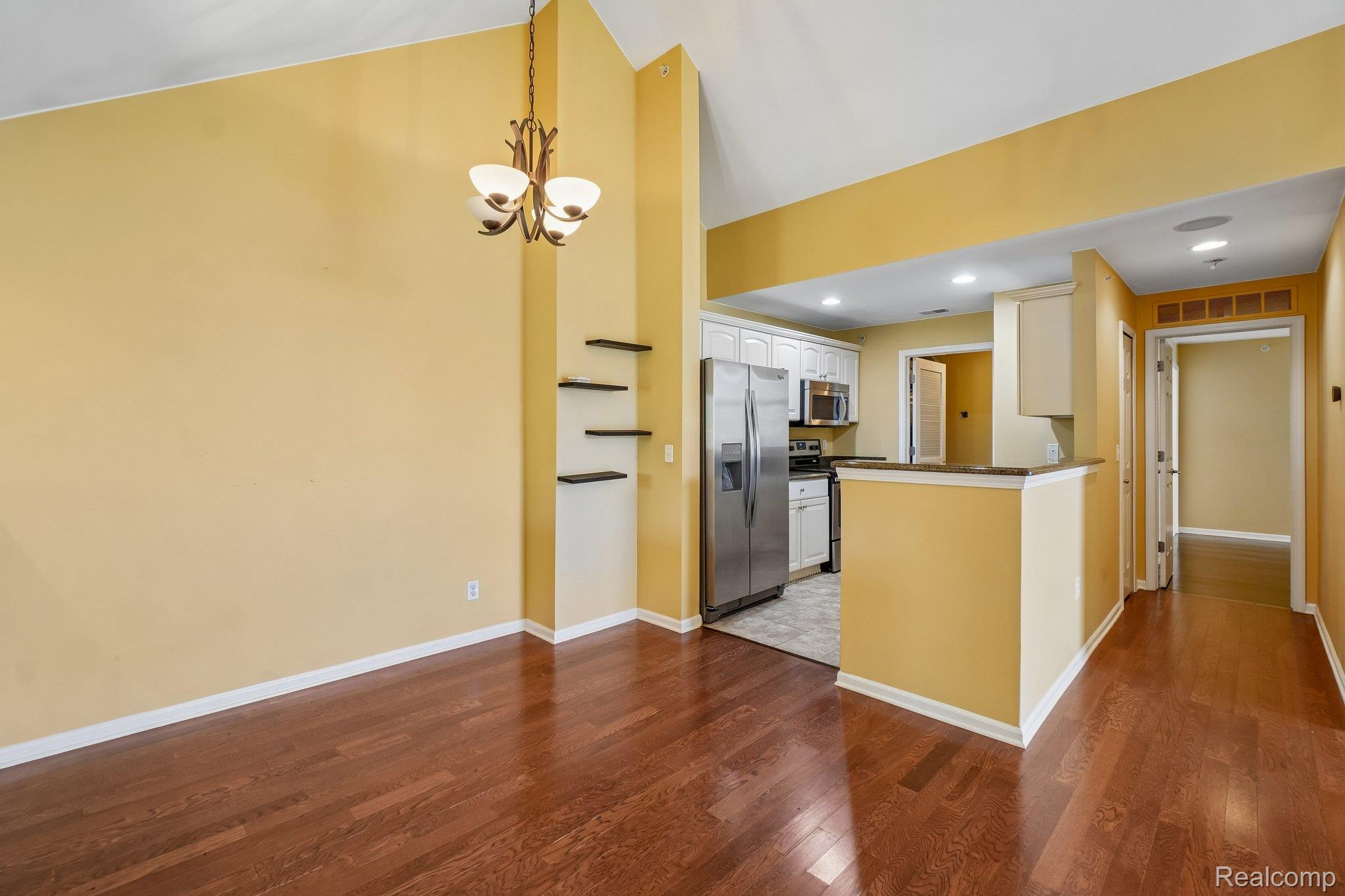 7821 Ambassador Drive