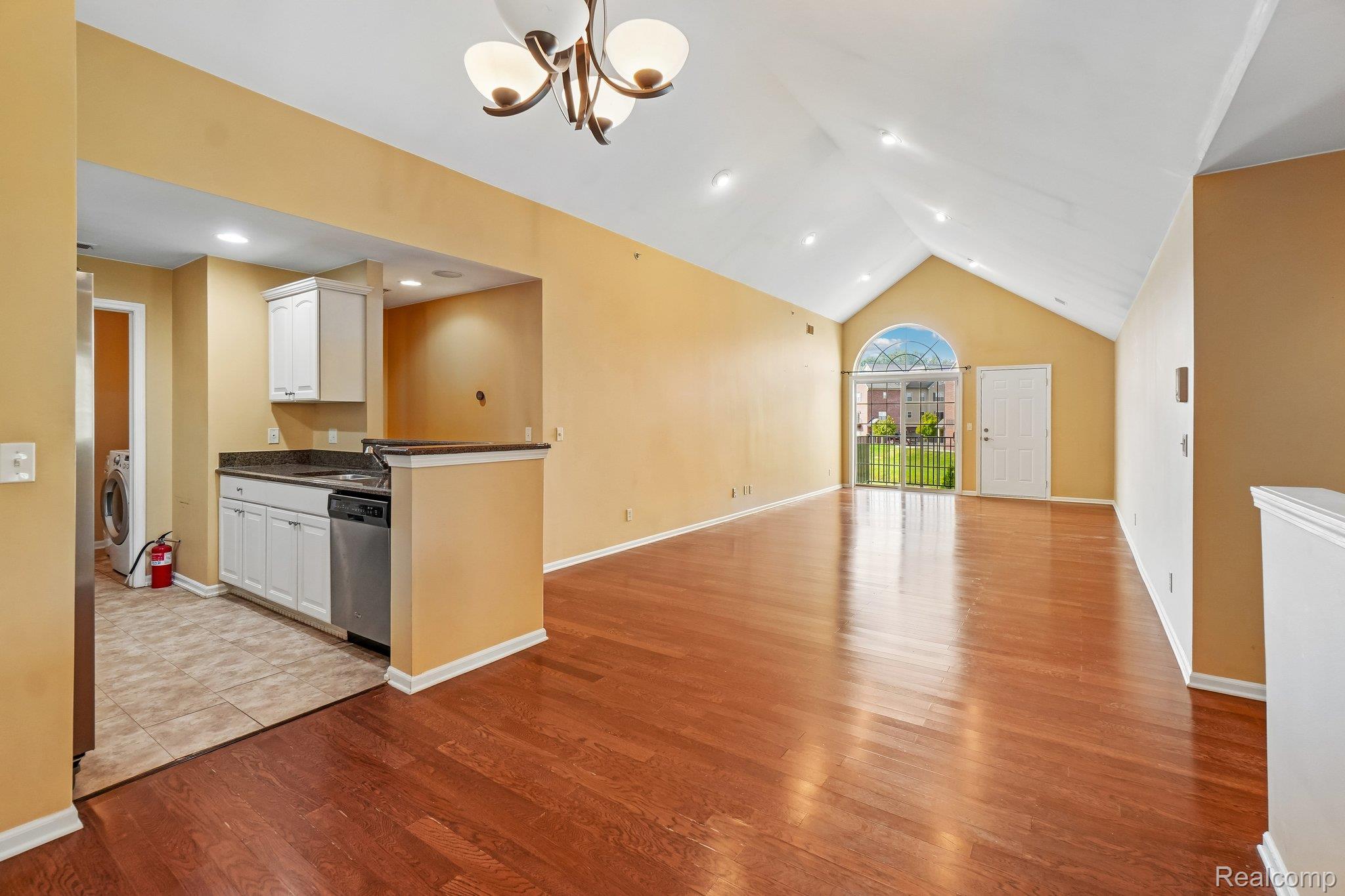 7821 Ambassador Drive