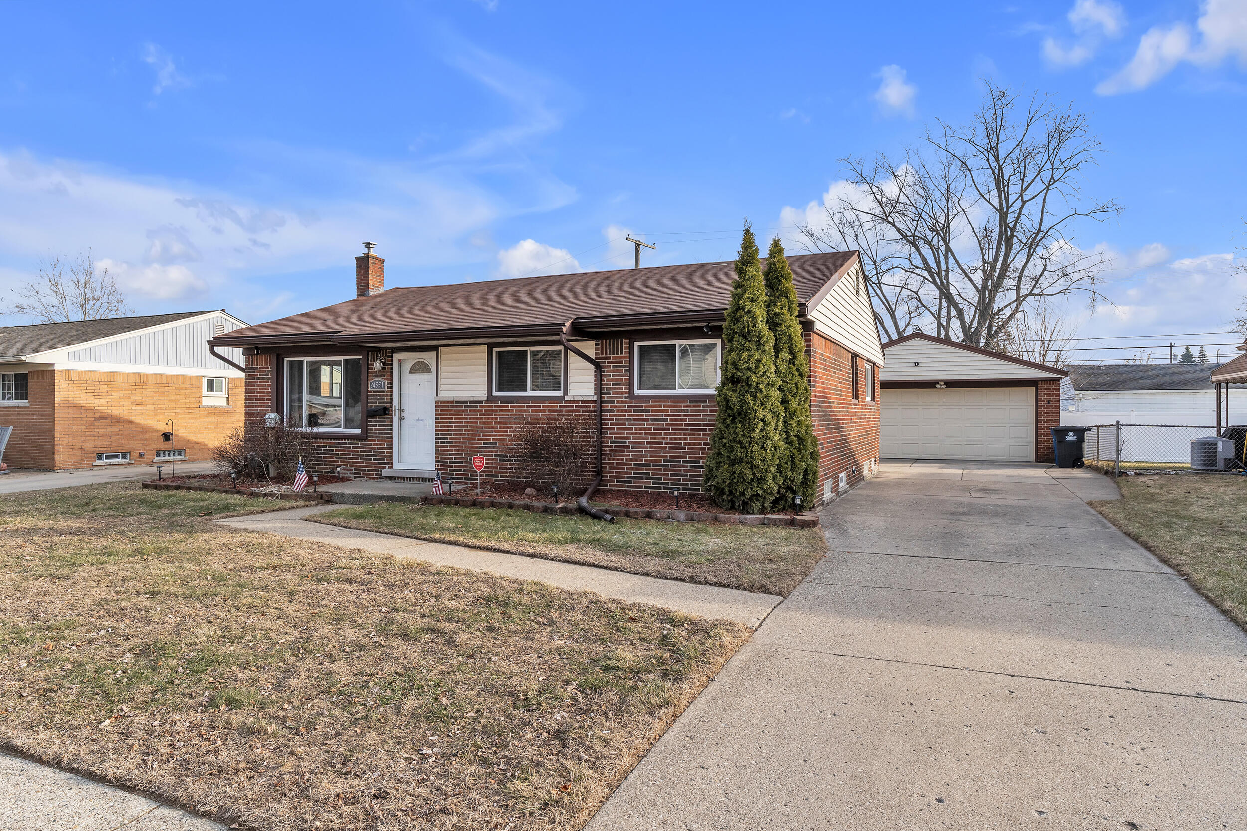 34551 Hiveley Street