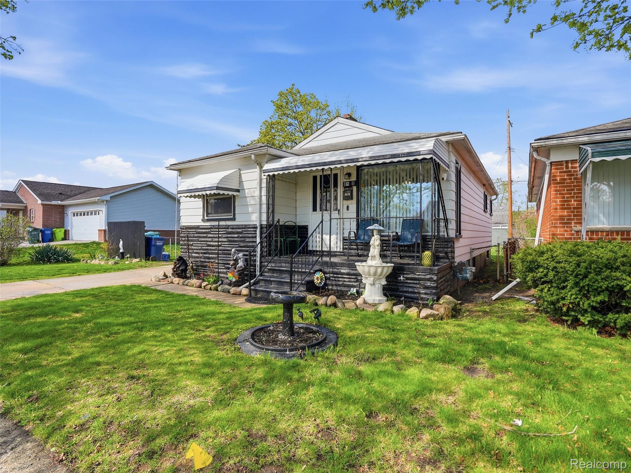 2112 Reo Avenue
