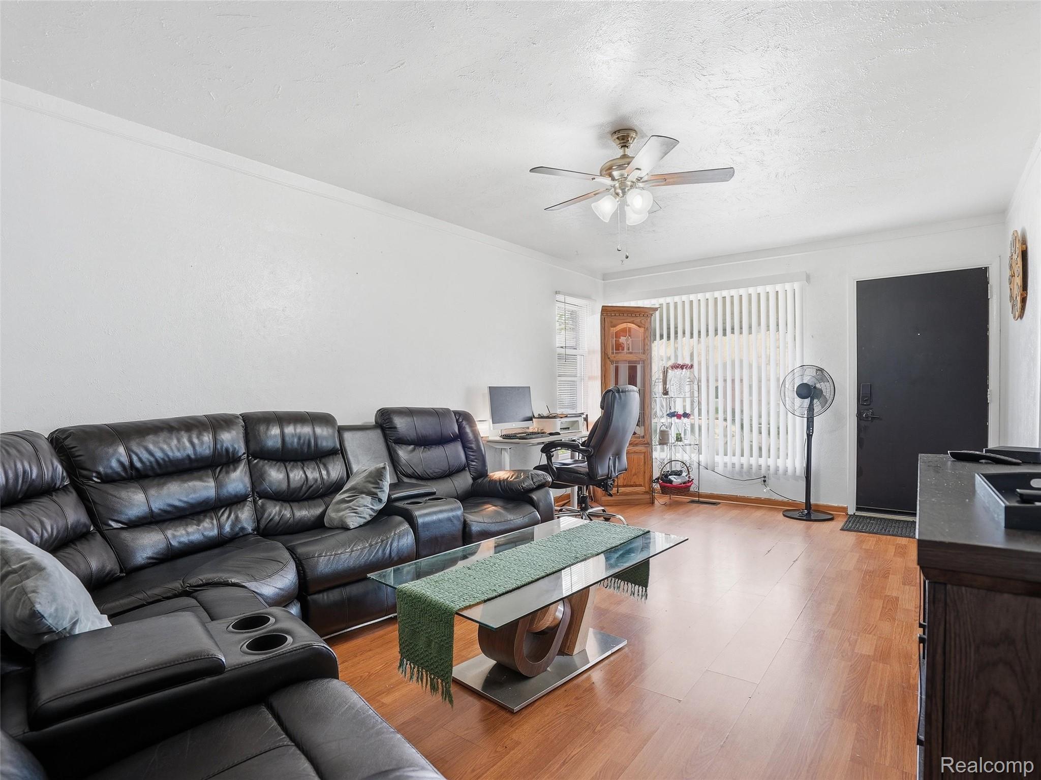 2112 Reo Avenue