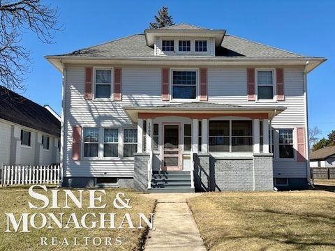 1609 Saint Clair River Drive Algonac City MI 48001