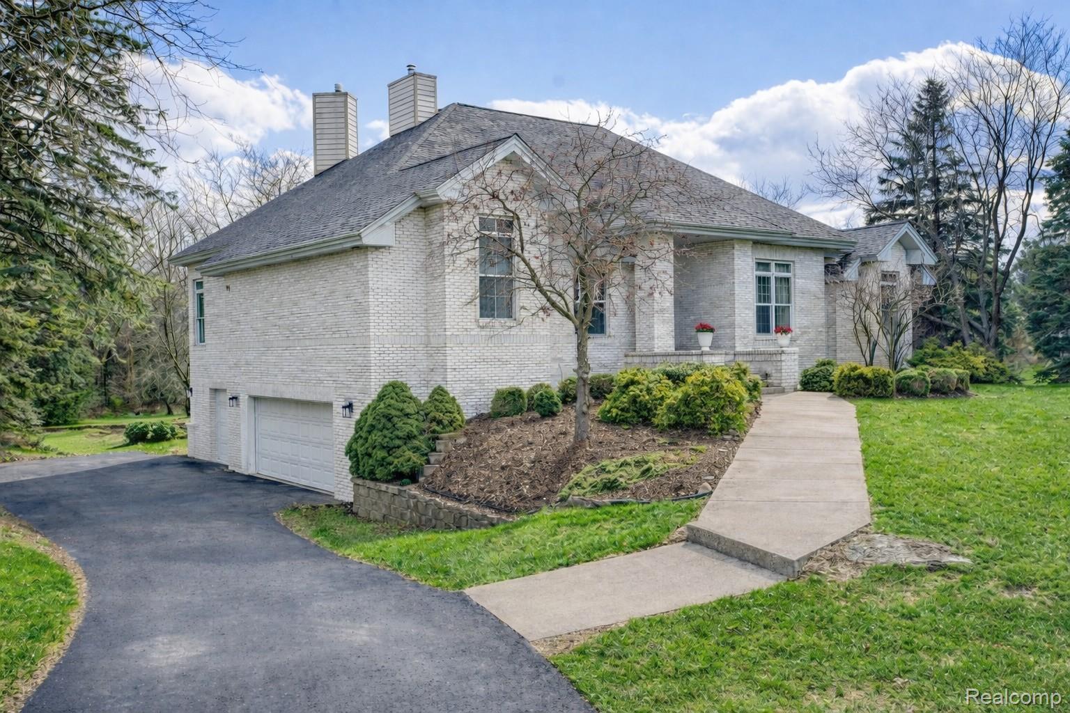 7417 Steeplechase Court