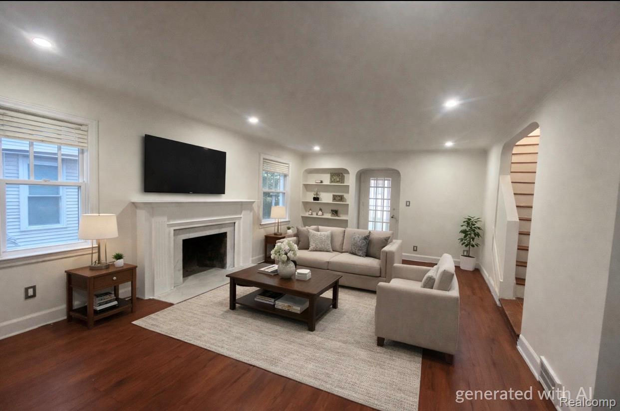 18435 Sorrento Street