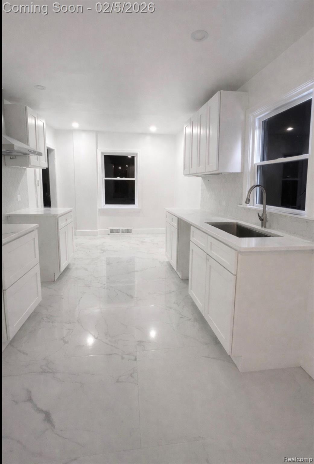 18435 Sorrento Street