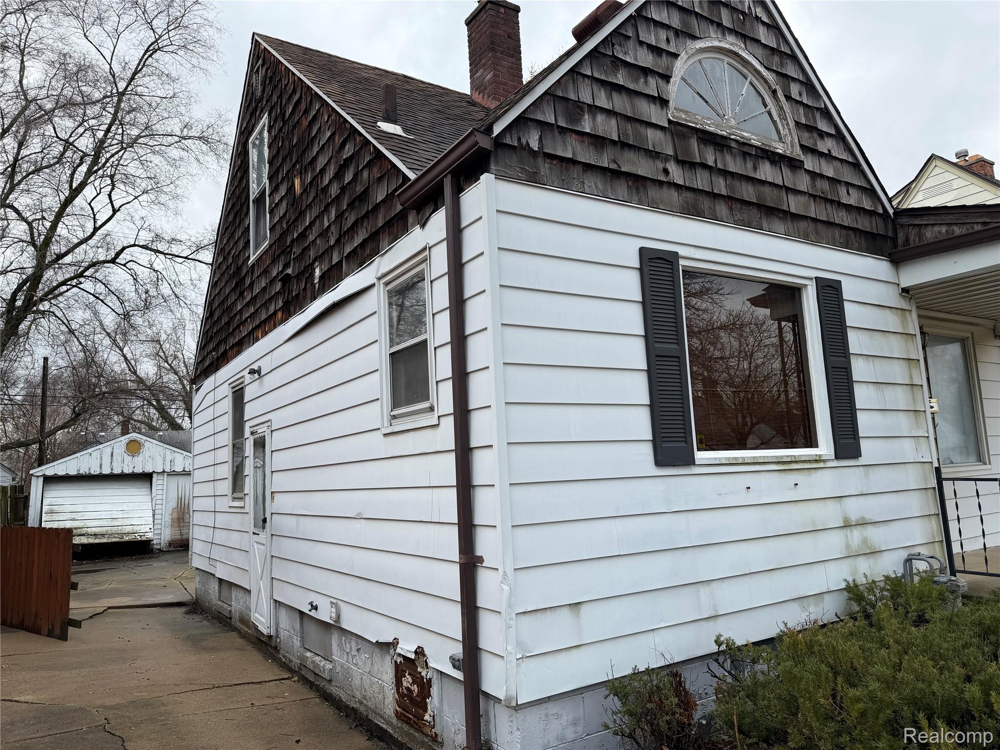 20048 Washtenaw Street