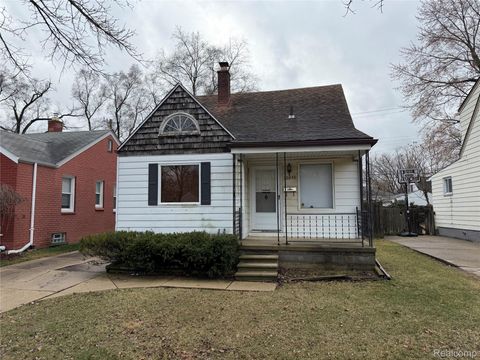 20048 Washtenaw Street Harper Woods City MI 48225