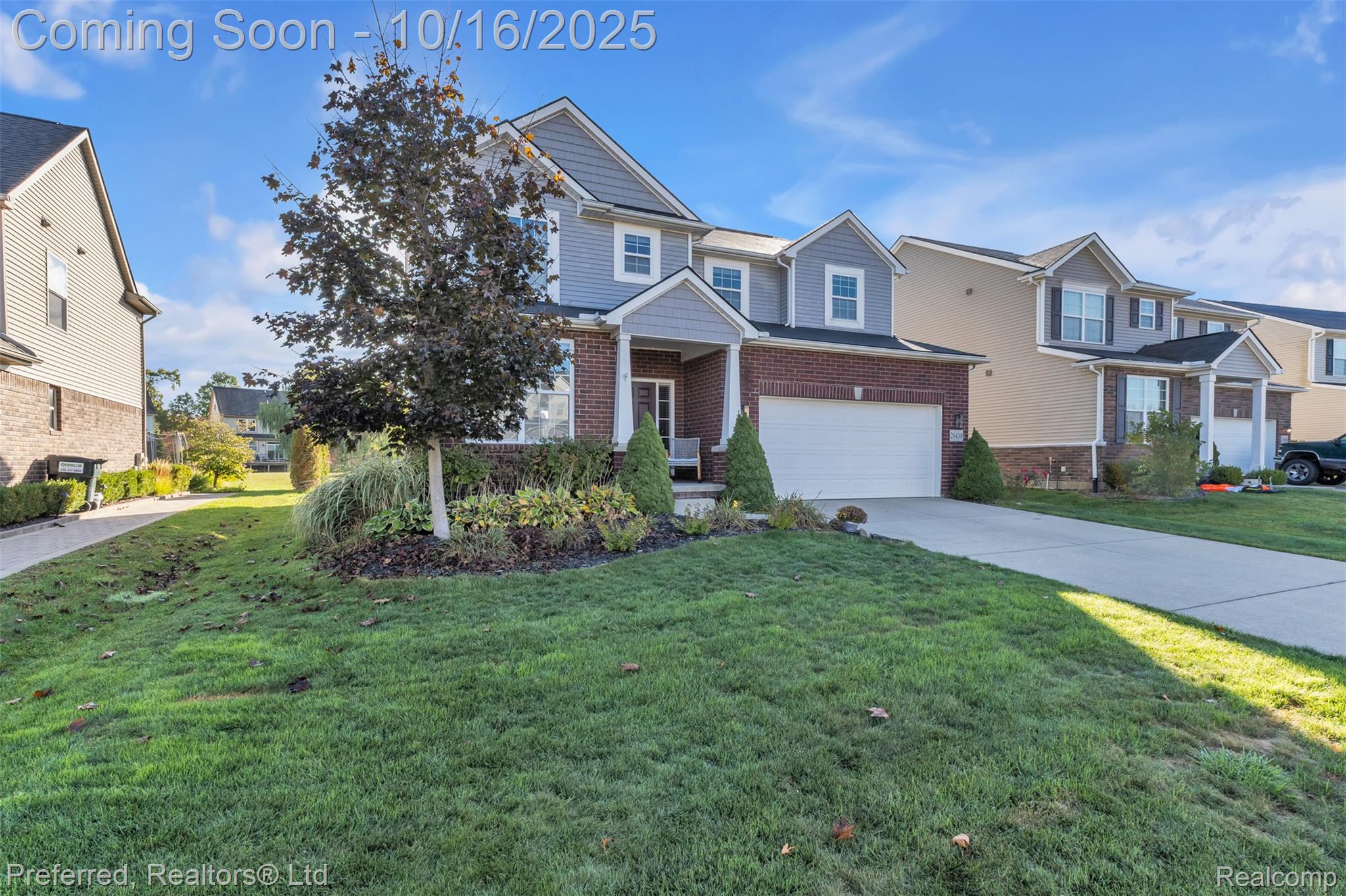 28430 Oakmonte Circle E