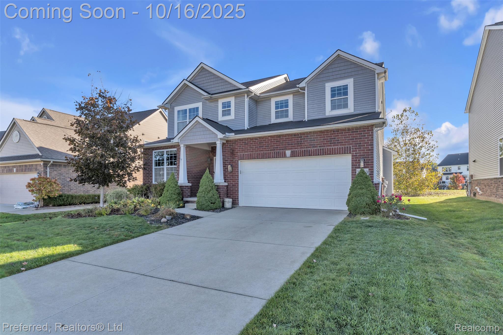 28430 Oakmonte Circle E