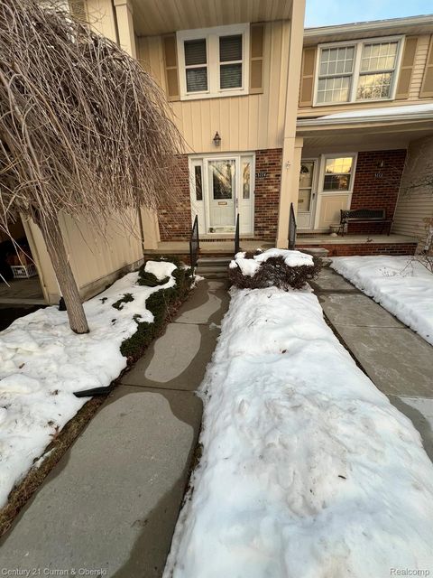 Photo of 5224 Breeze Hill Place #96, Troy City, MI 48098 (MLS # 20261011865)