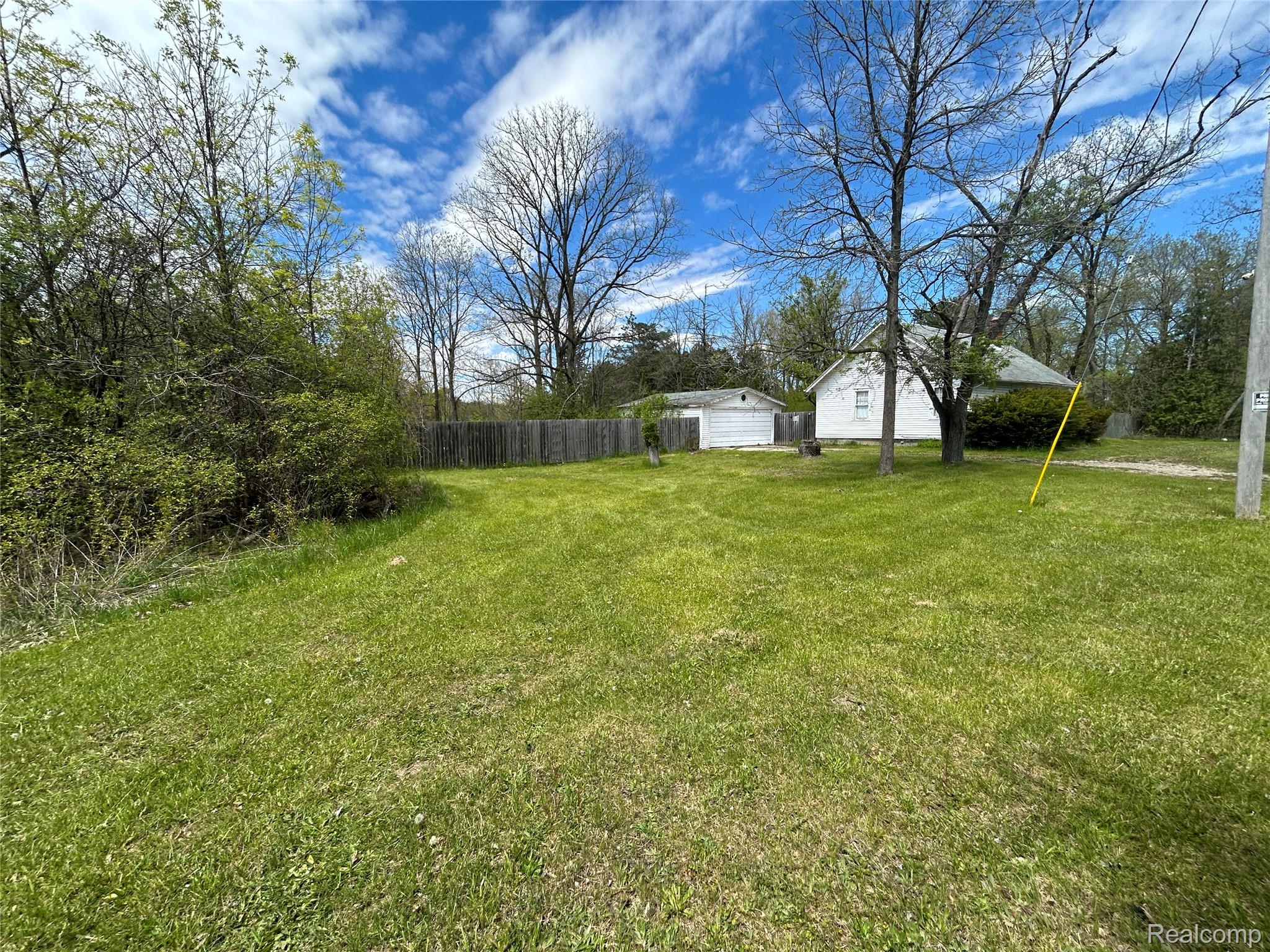 2356 S DYE Road
