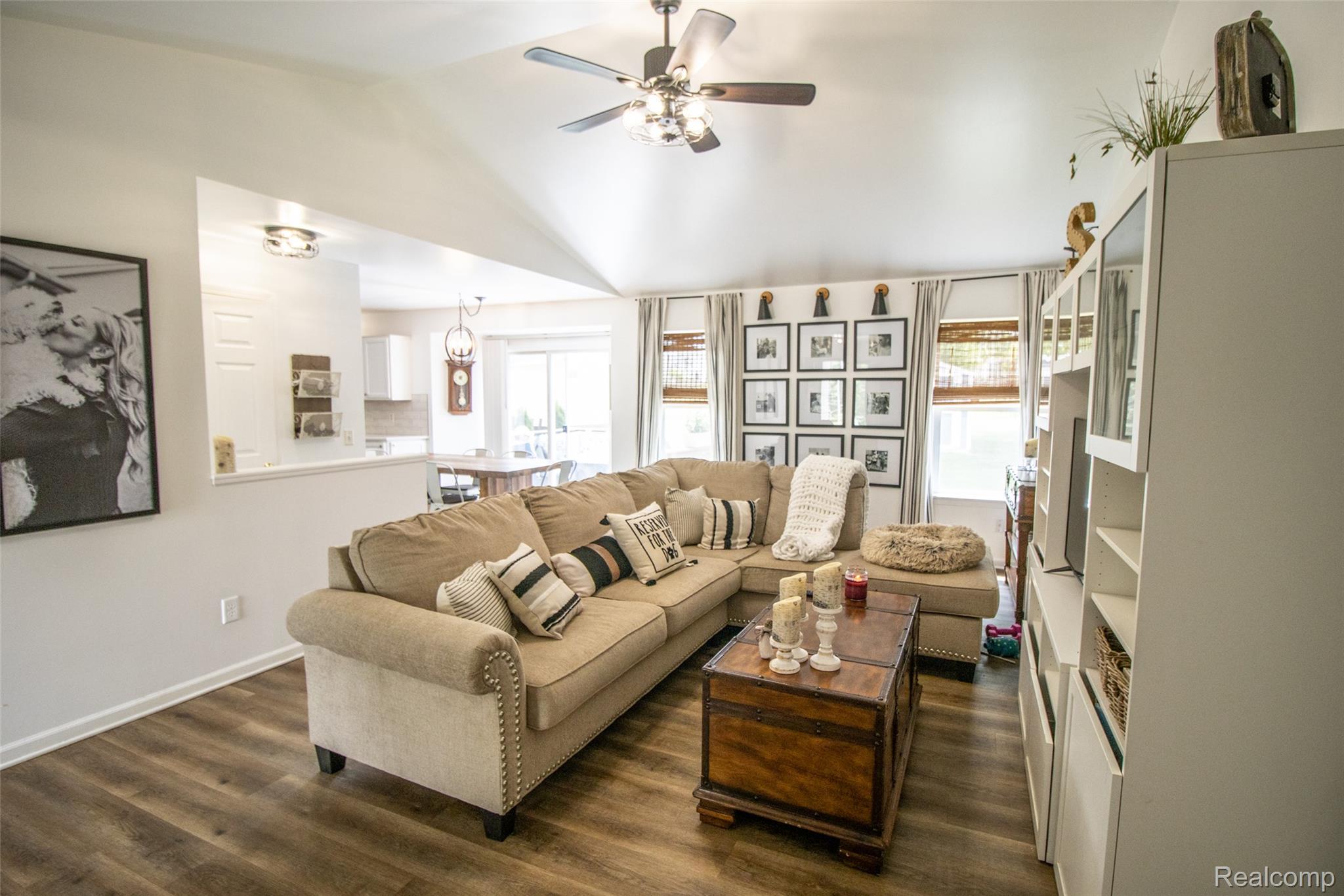 6138 Deer Park Pass