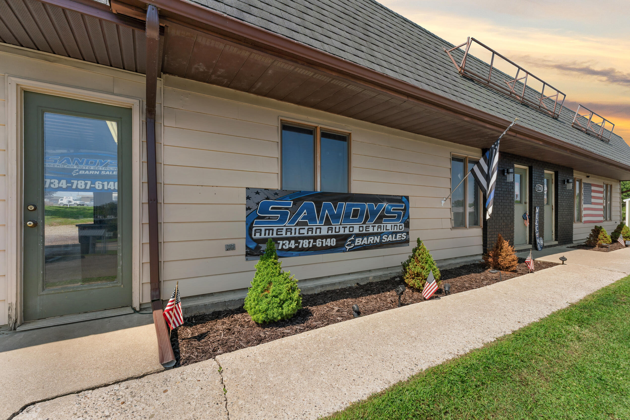 2764 W Carleton Road