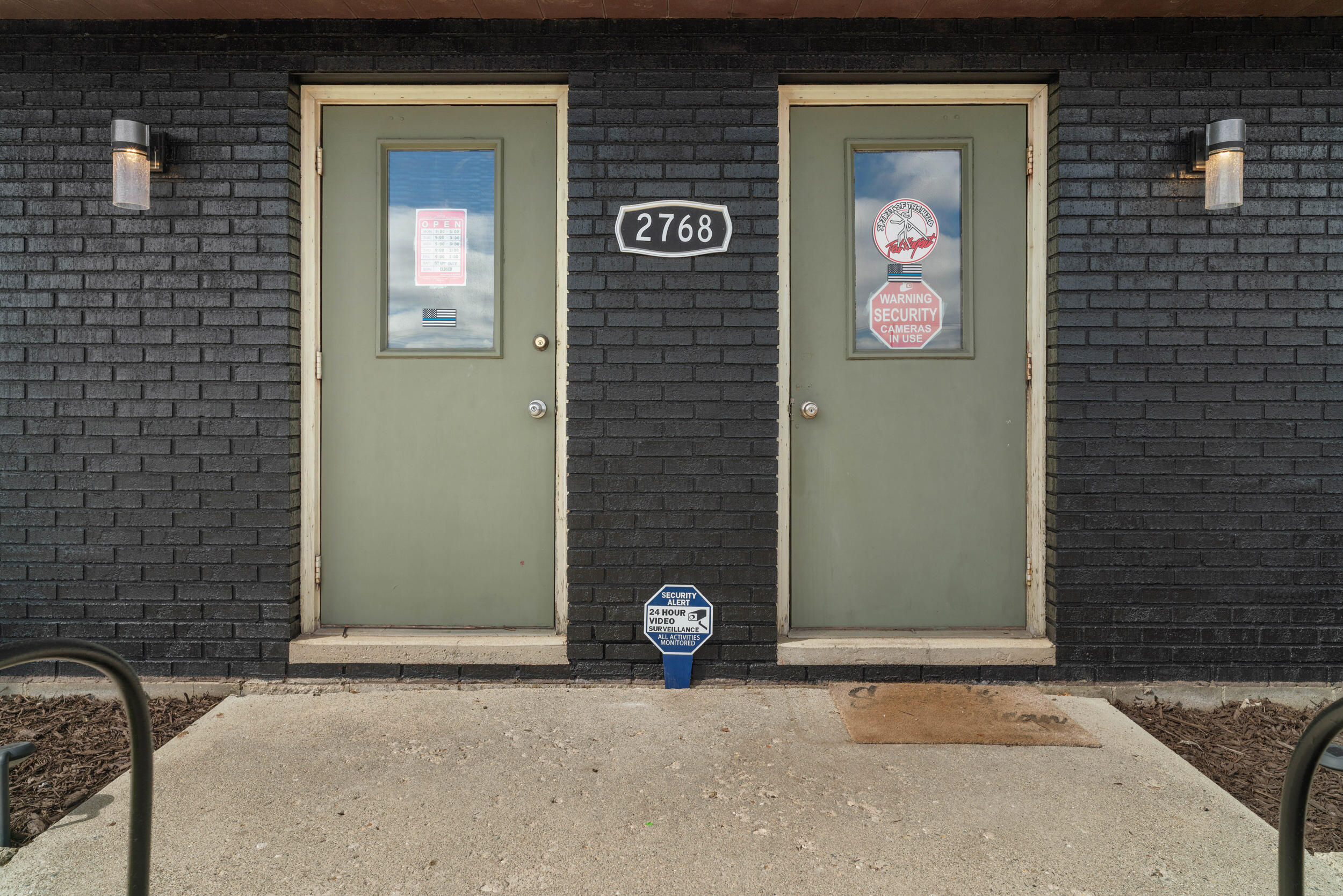 2764 W Carleton Road