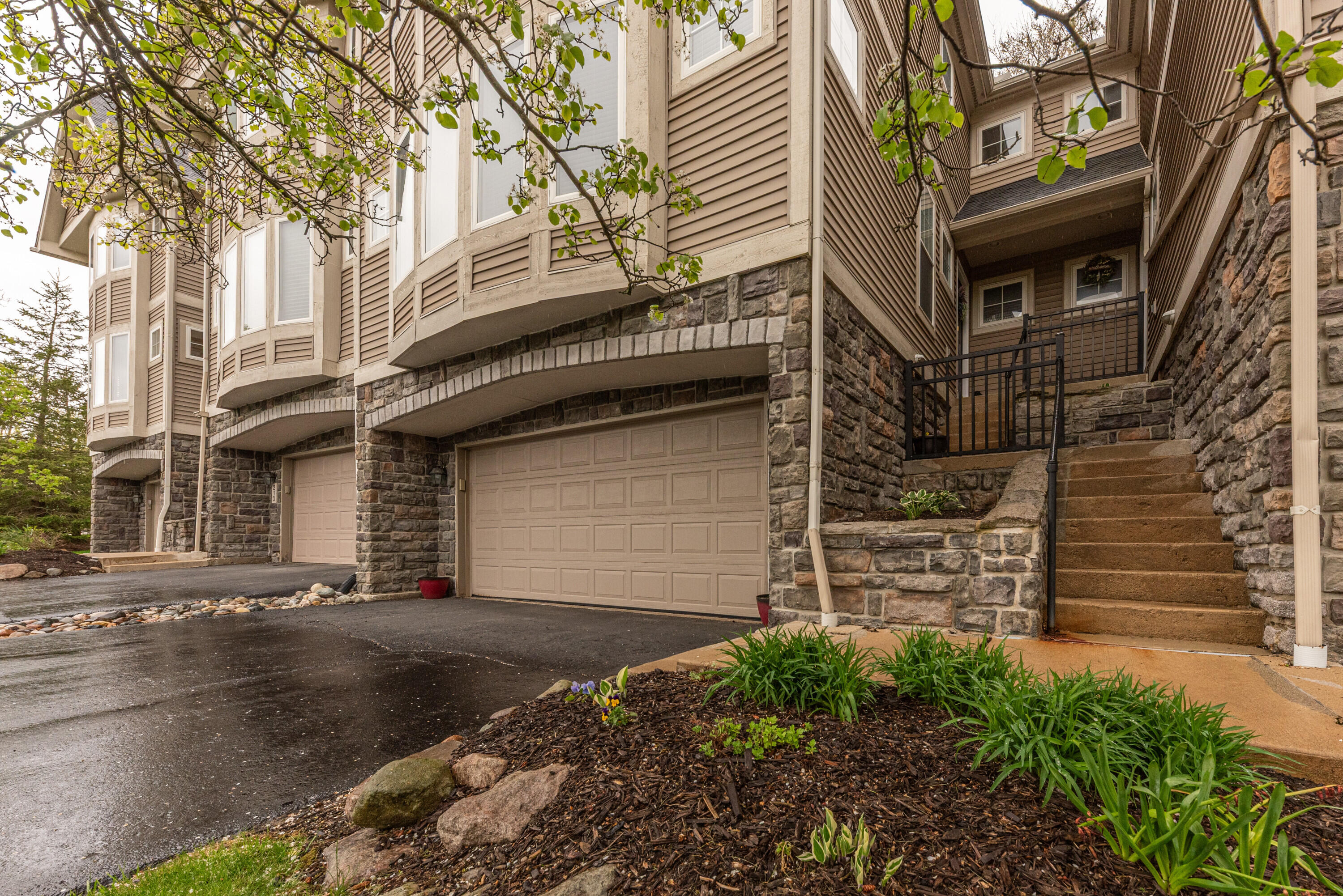 215 Old Creek Drive