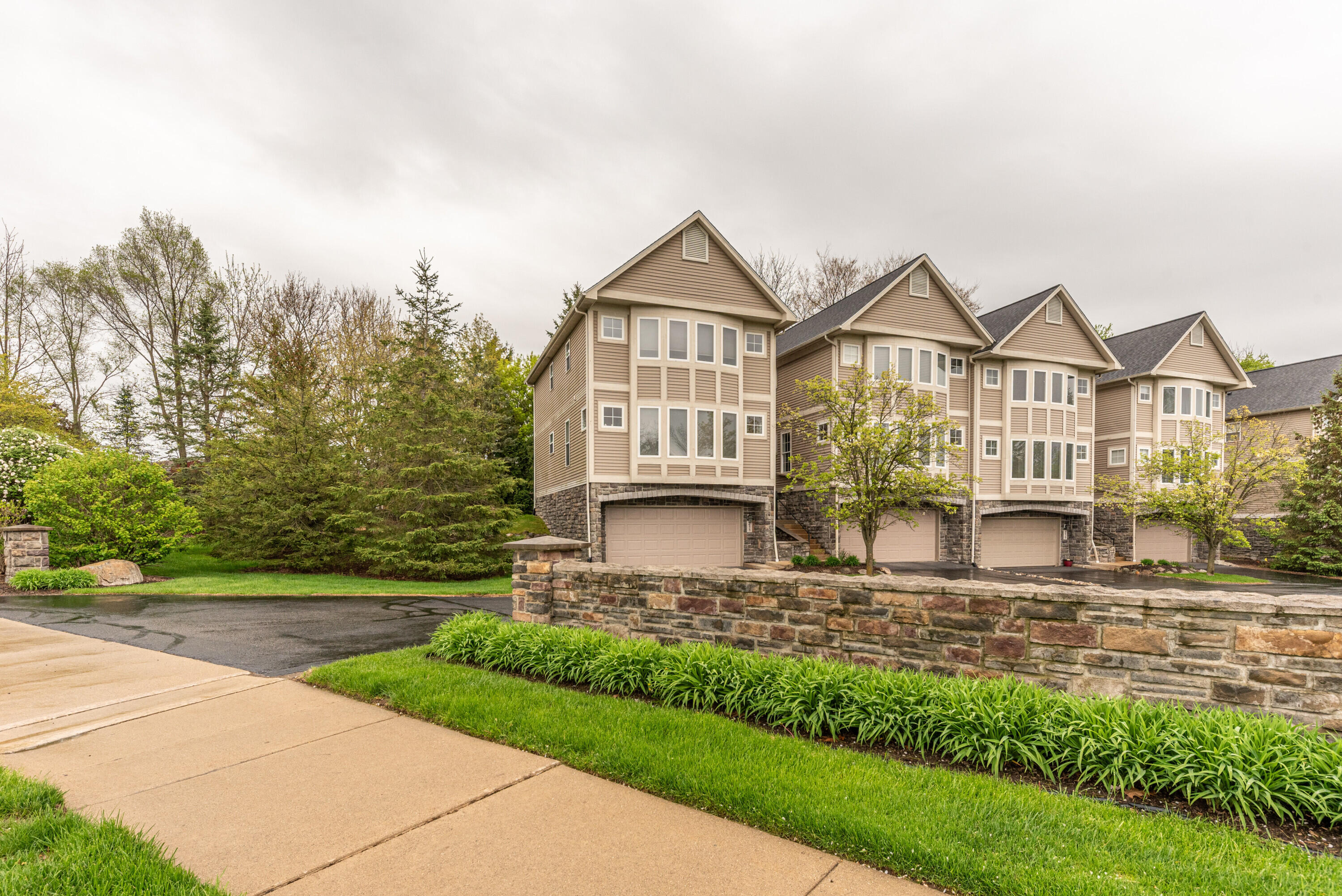 215 Old Creek Drive