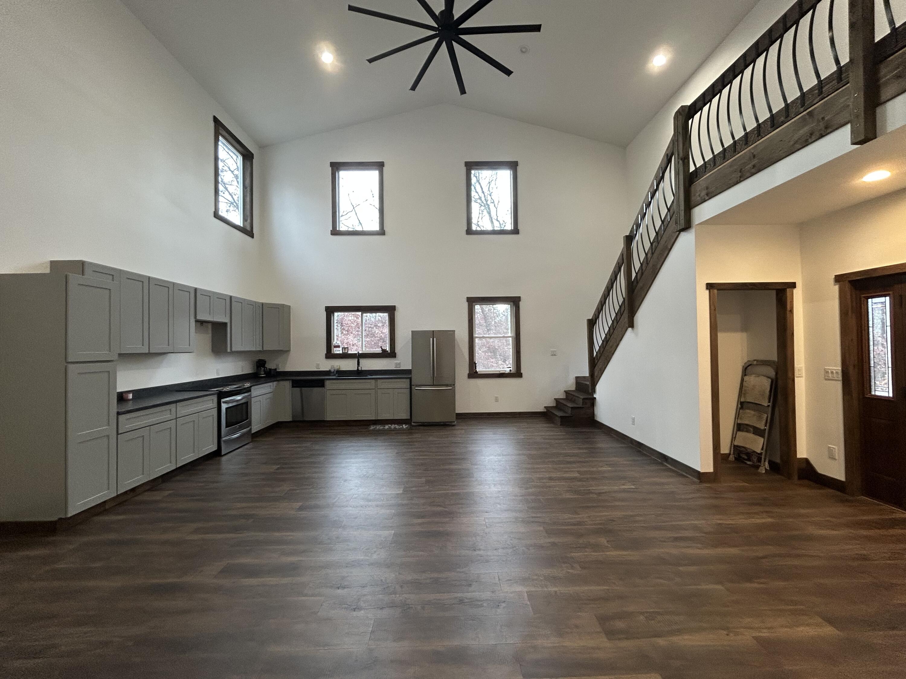 2873 W Oliver Street