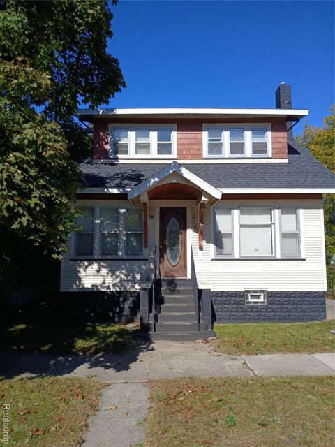 186 Mason Avenue Norton Shores City MI 49441