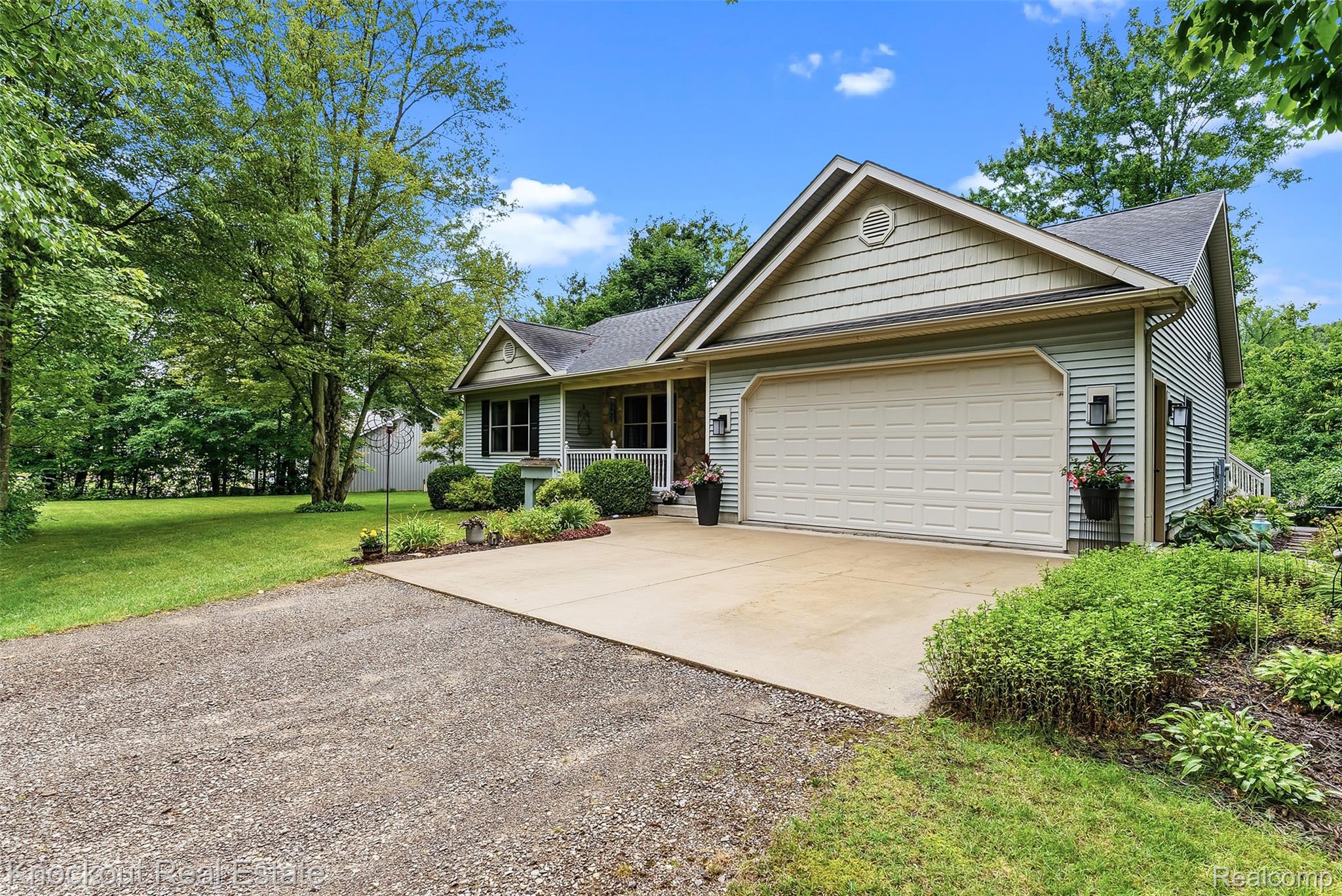 8436 Birch Run Road