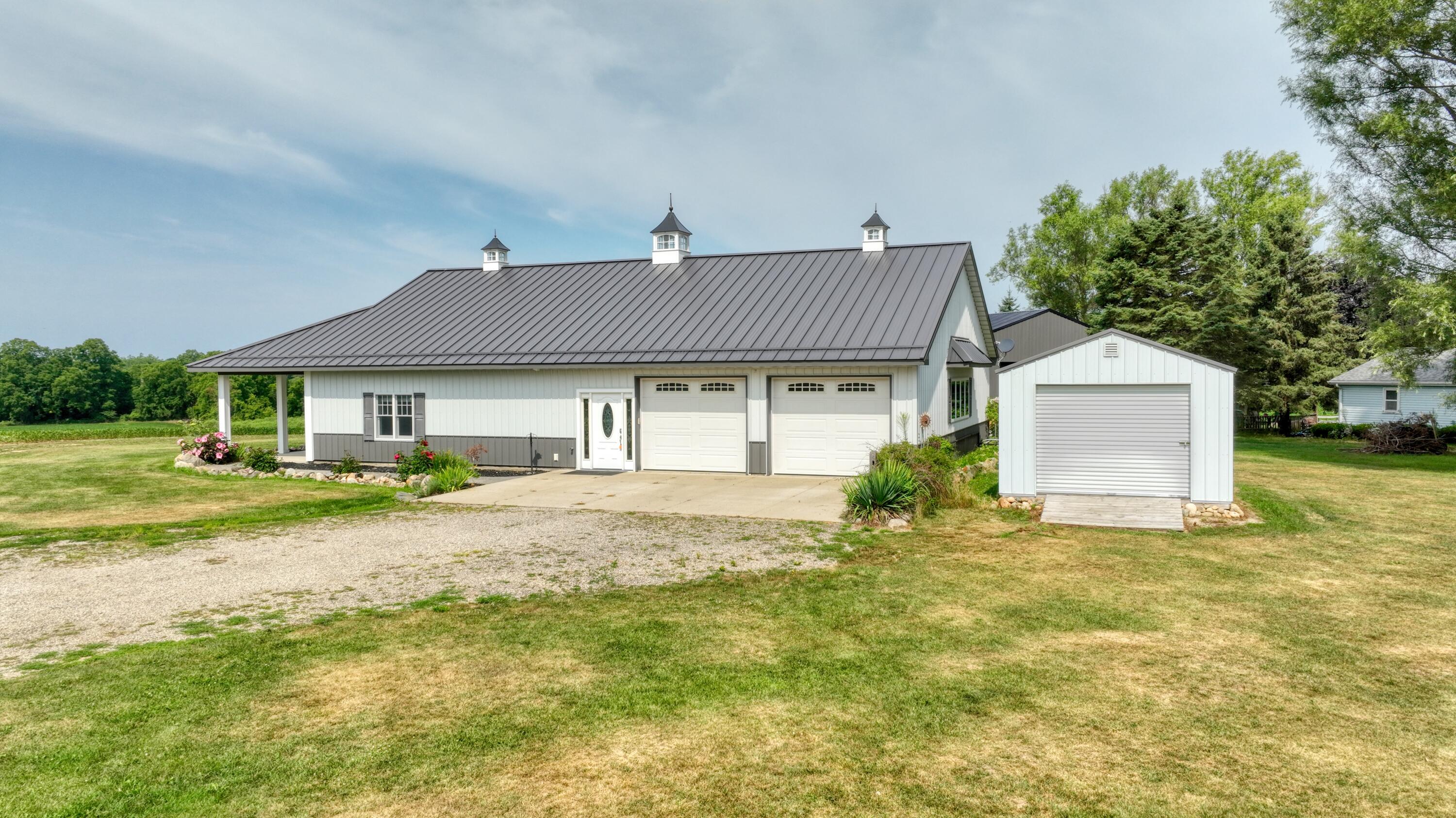 2282 N Lake Wilson Road
