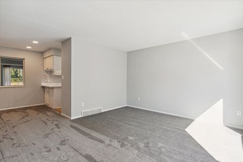 A home in CommerceCharterTownship_Oakland