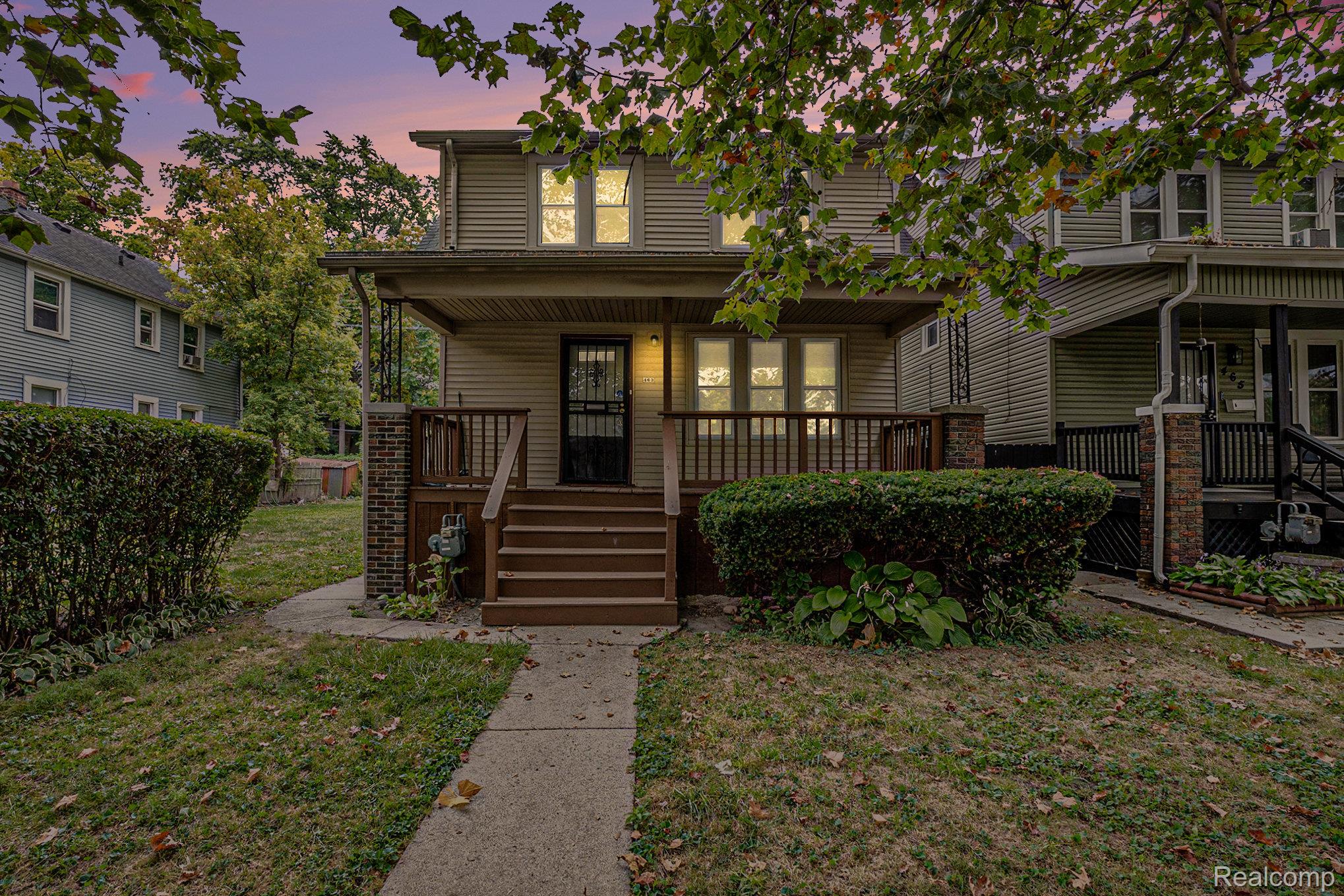 Detroit City, Michigan 48215, United States, 3 Bedrooms Bedrooms, ,1 BathroomBathrooms,Residential,Active,222397