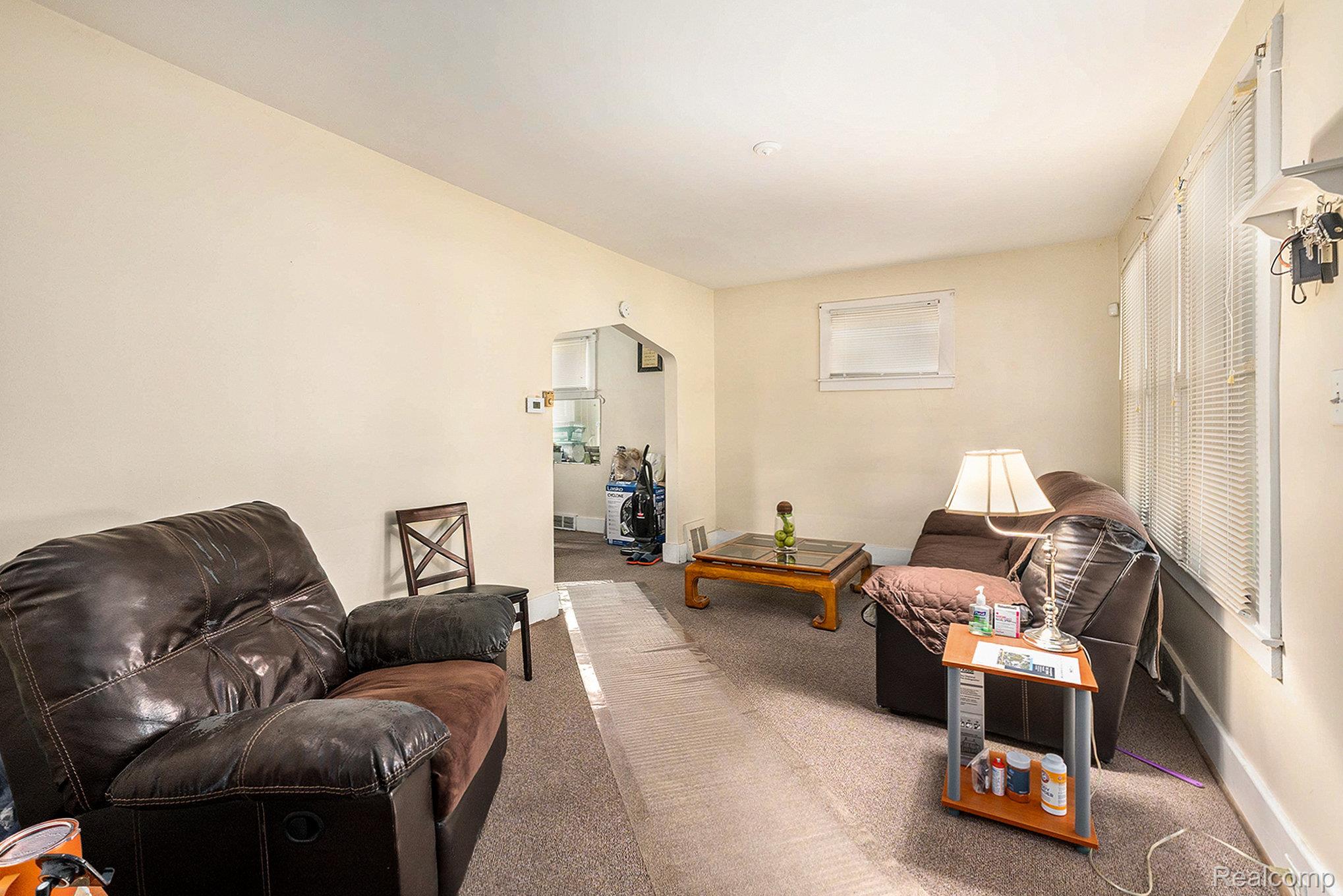 Detroit City, Michigan 48215, United States, 3 Bedrooms Bedrooms, ,1 BathroomBathrooms,Residential,Active,222397