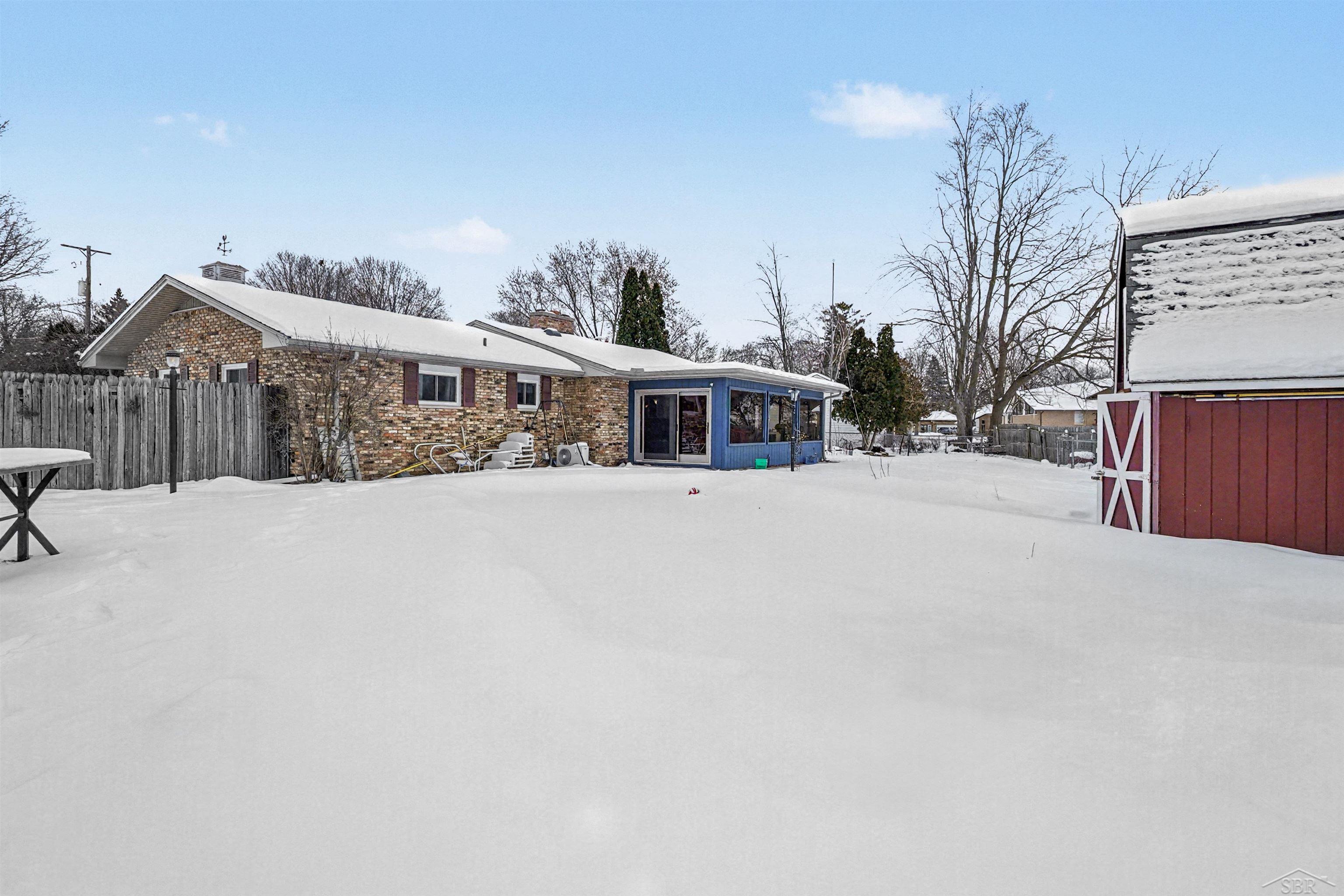 Saginaw, Michigan 48602, United States, 3 Bedrooms Bedrooms, ,2 BathroomsBathrooms,Residential,Active,256506