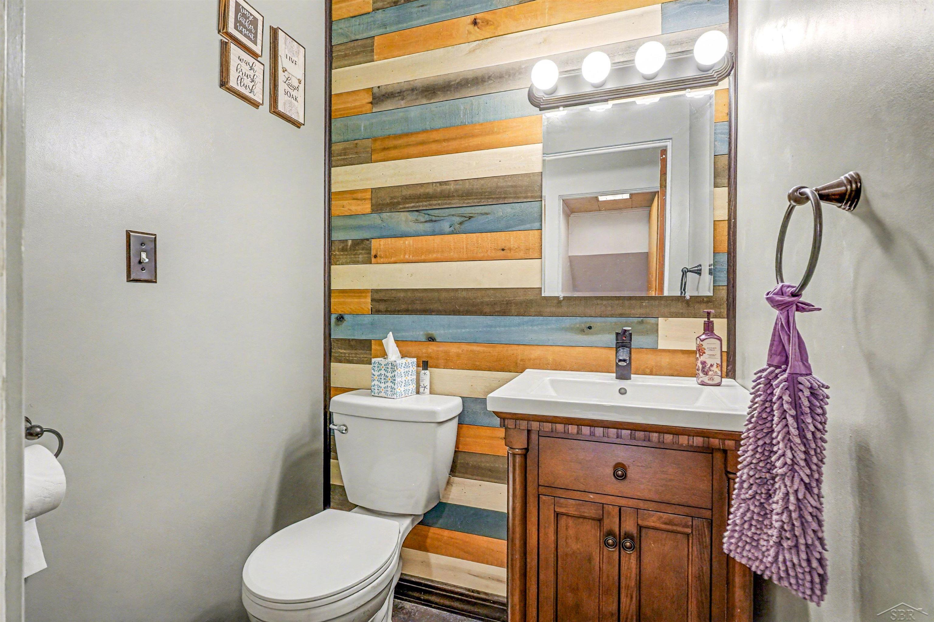 Saginaw, Michigan 48602, United States, 3 Bedrooms Bedrooms, ,2 BathroomsBathrooms,Residential,Active,256506