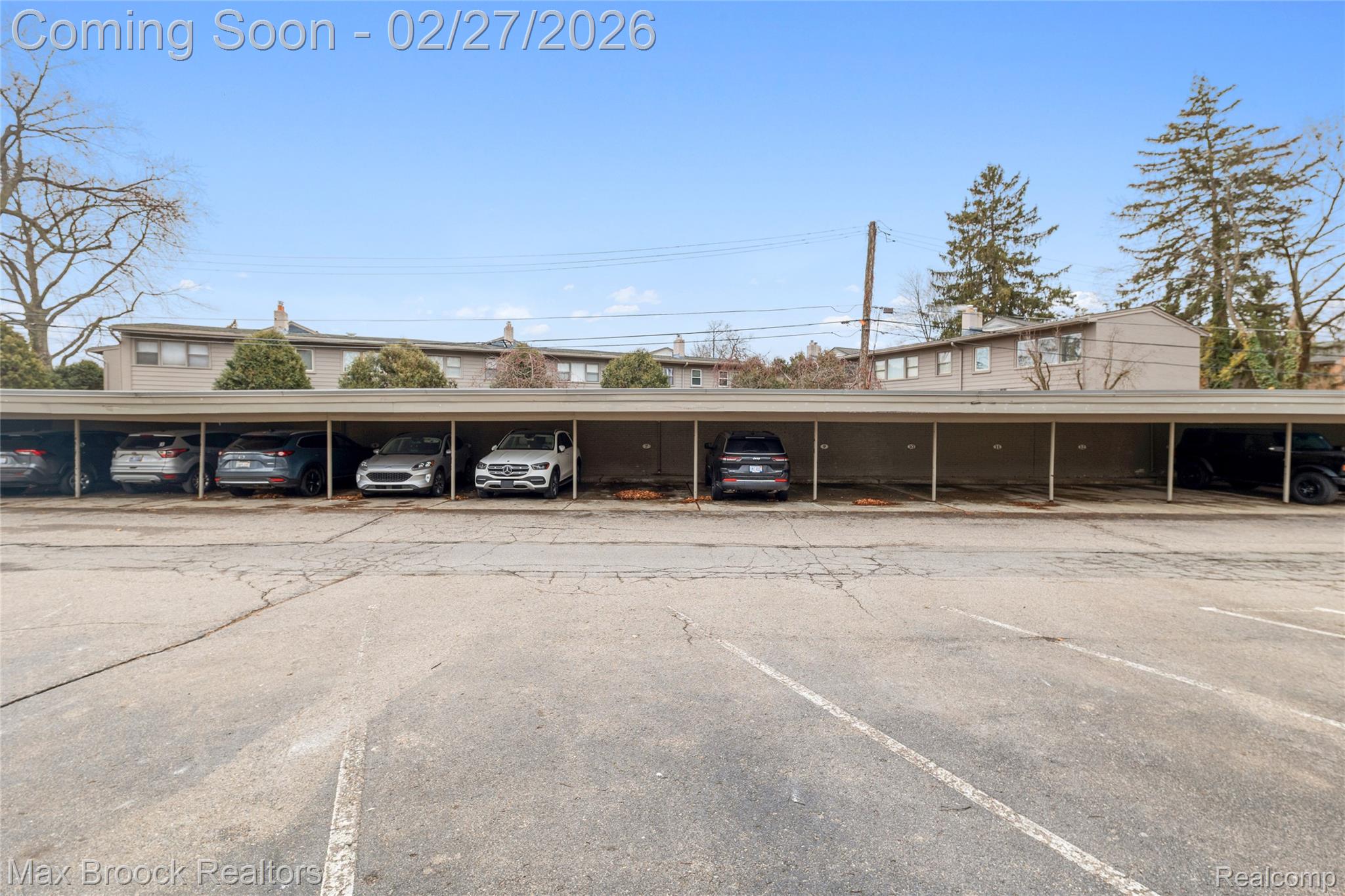 1111 N Old Woodward Avenue 23