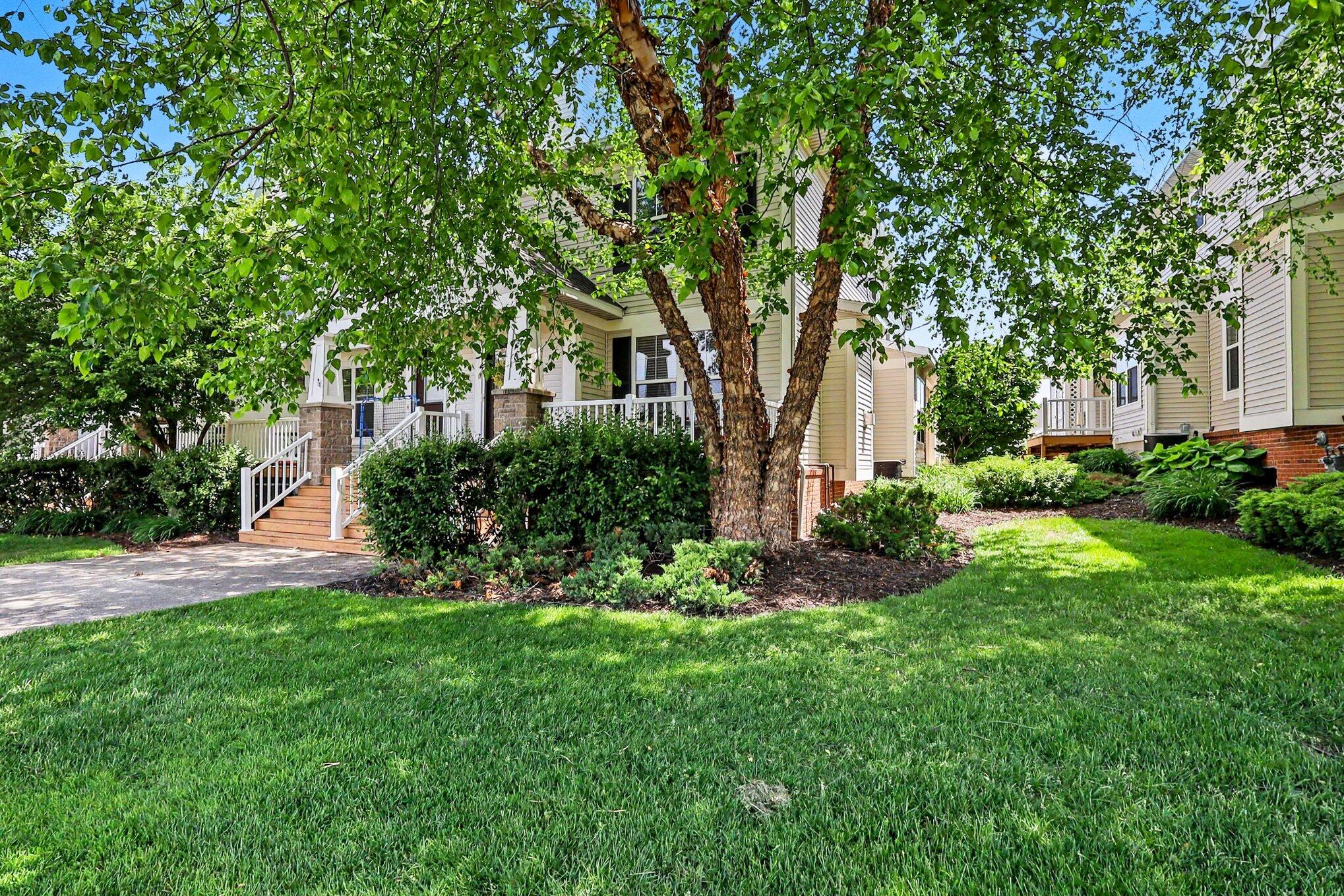 1088 Cobblestone Road
