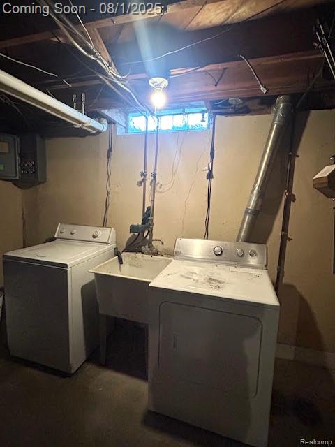 Madison Heights City, Michigan 48071, United States, 3 Bedrooms Bedrooms, ,1 BathroomBathrooms,Residential,Pending,181498