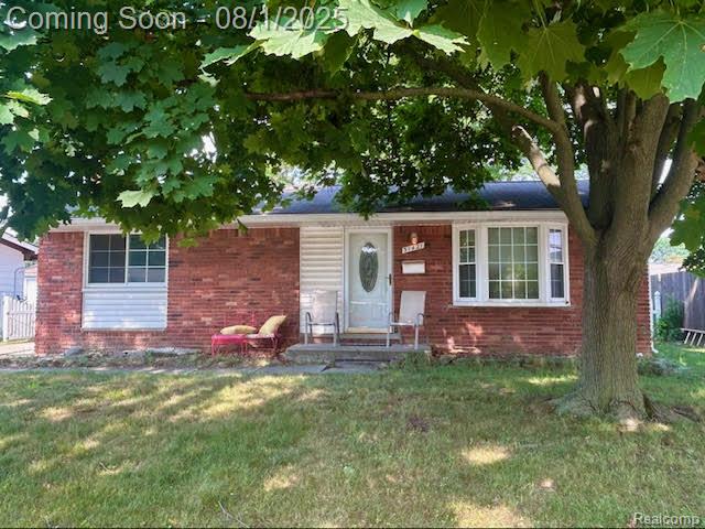 Madison Heights City, Michigan 48071, United States, 3 Bedrooms Bedrooms, ,1 BathroomBathrooms,Residential,Pending,181498