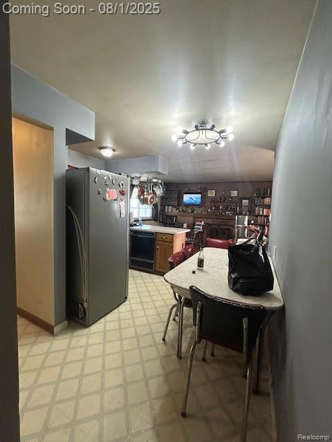 Madison Heights City, Michigan 48071, United States, 3 Bedrooms Bedrooms, ,1 BathroomBathrooms,Residential,Pending,181498
