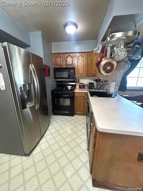 Madison Heights City, Michigan 48071, United States, 3 Bedrooms Bedrooms, ,1 BathroomBathrooms,Residential,Pending,181498