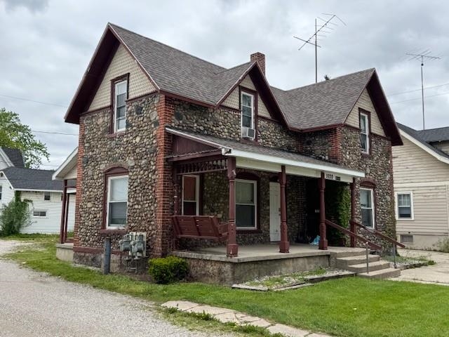 1020 S Lansing