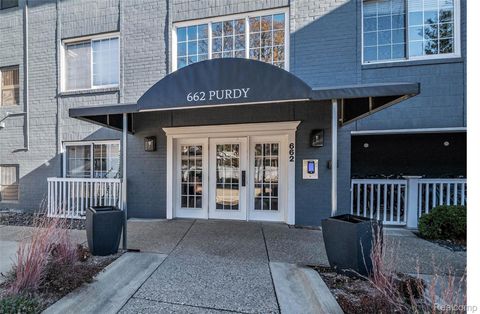662 Purdy Street 104 Birmingham City MI 48009