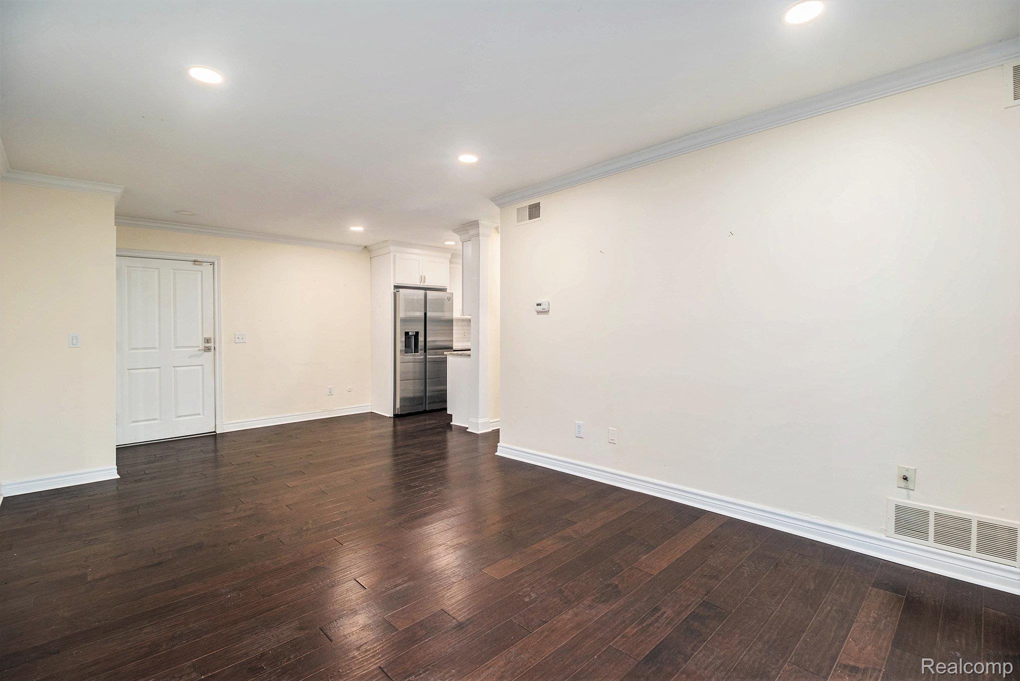 662 Purdy Street 104