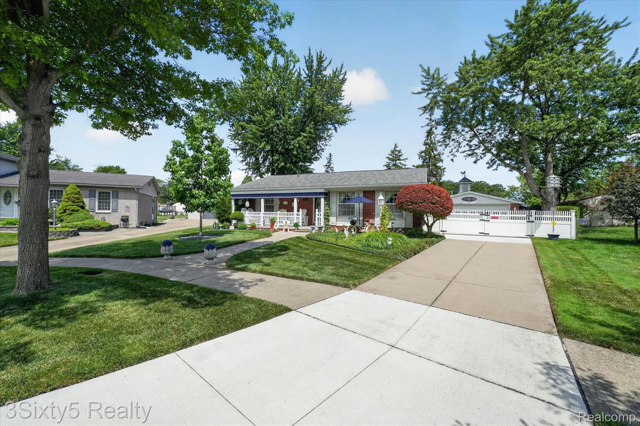 22386 Donnelly Court