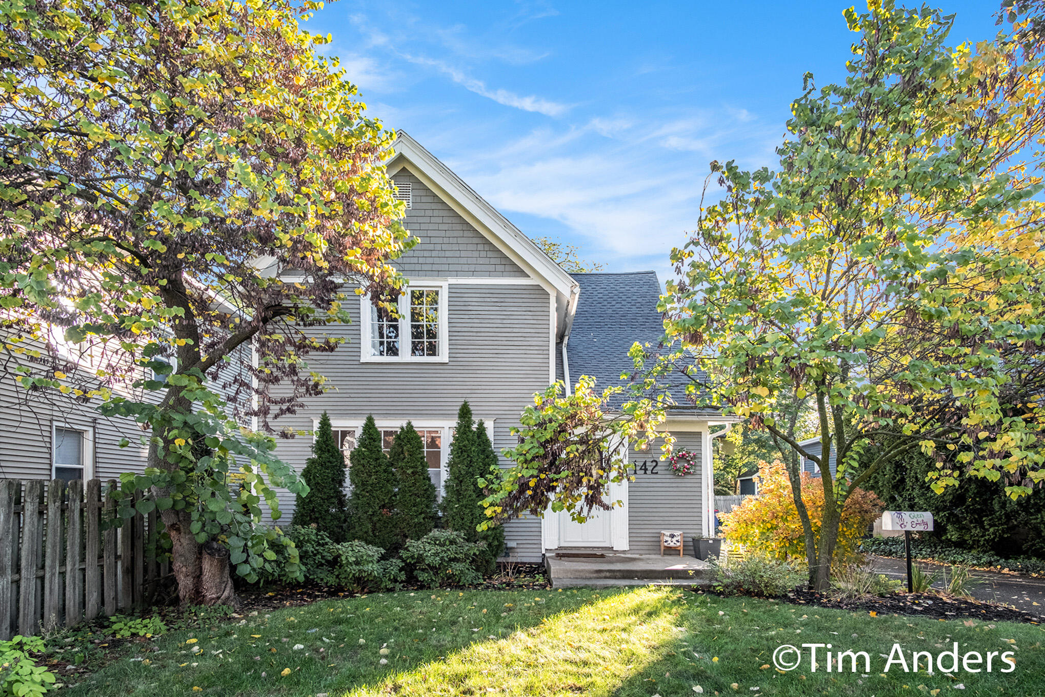 142 Carlton Avenue SE