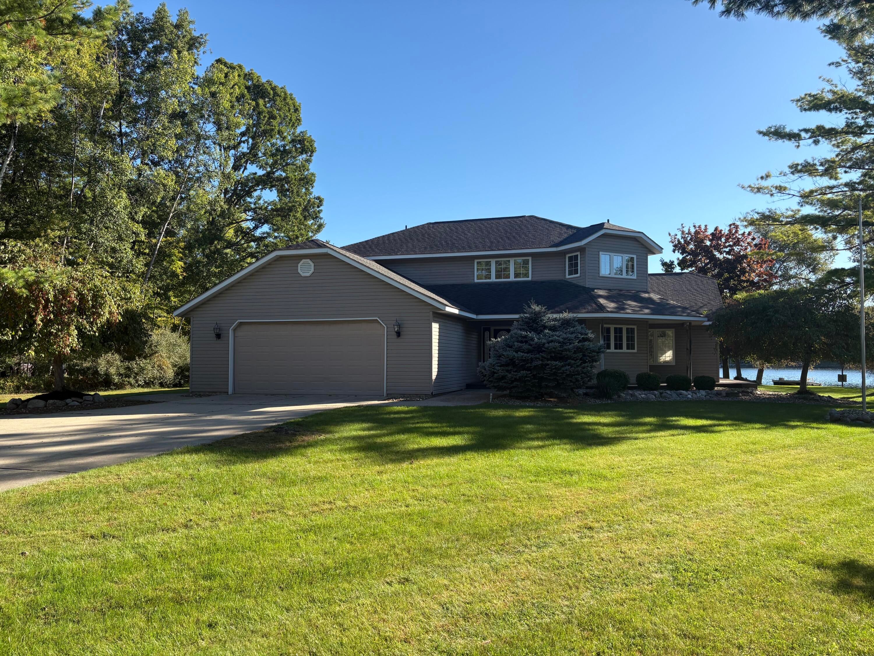 4760 Queens Court