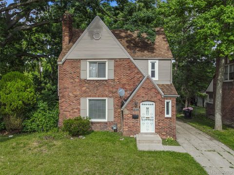 Photo of 18746 Glenhurst Street, Detroit City, MI 48219 (MLS # 20261045906)