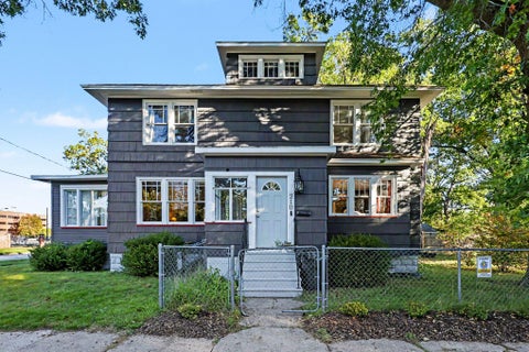 Tiny photo for 210 E Larch Avenue, Muskegon City, MI 49442 (MLS # 71026054531)