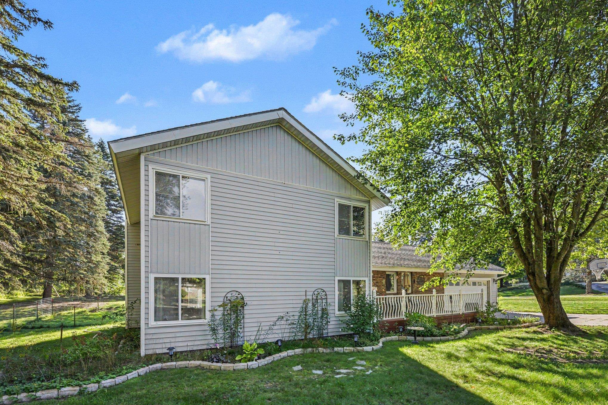 127 Blossom Avenue