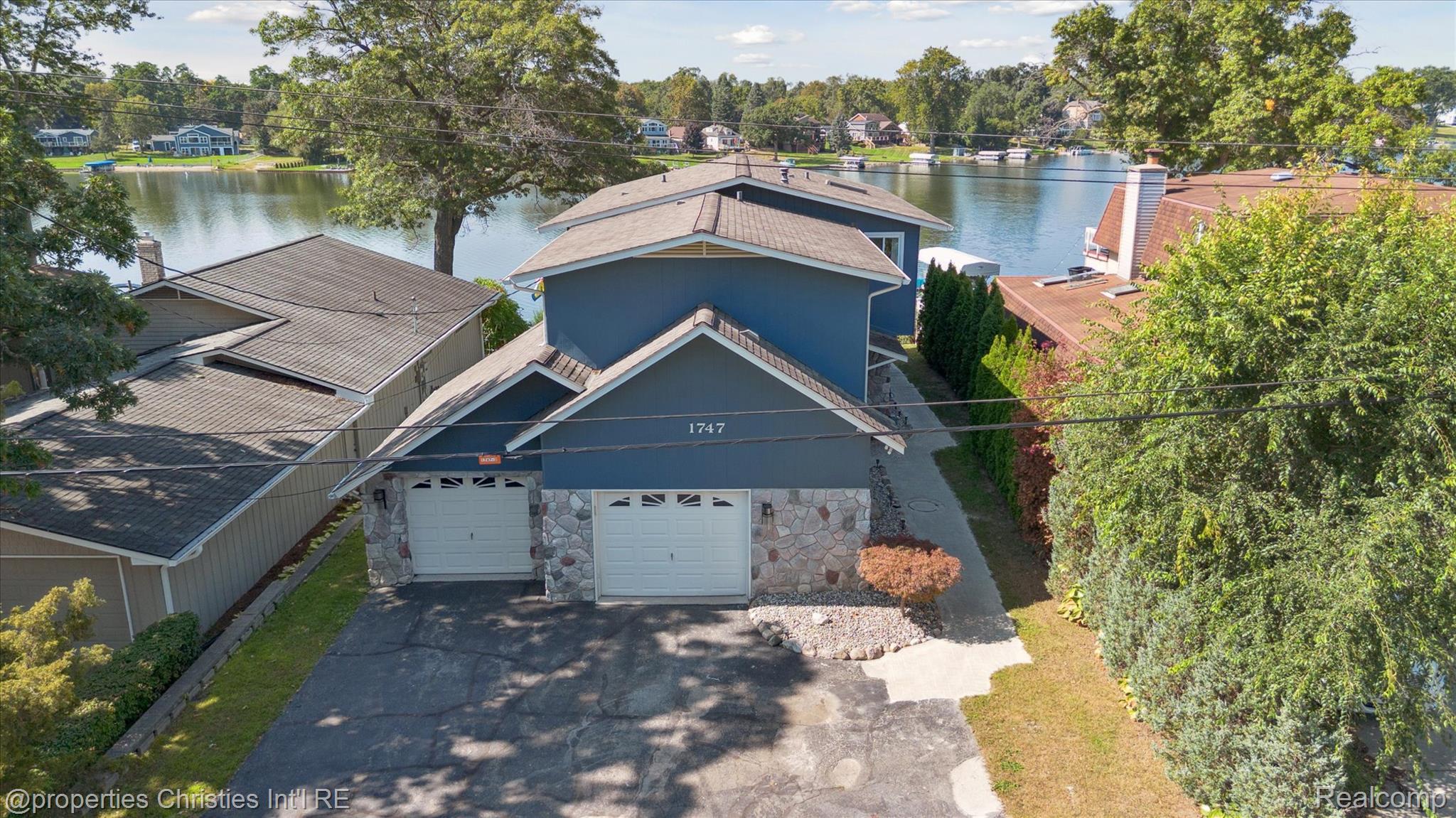 1747 Shankin Drive